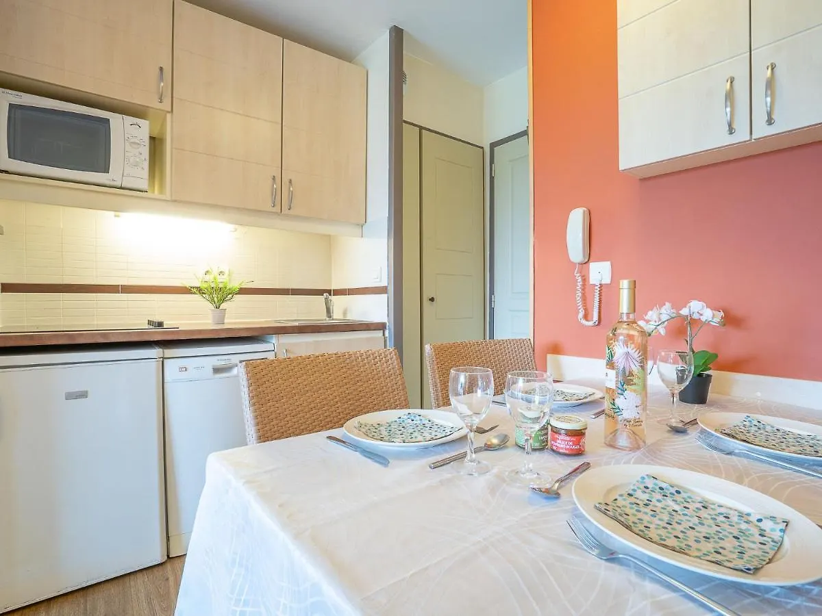 Studio Village Cap Esterel - Le Village-39 By Interhome Saint-Raphaël